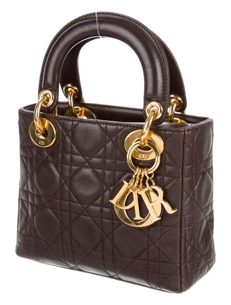 mini lady dior nera|lady dior mini bag price.